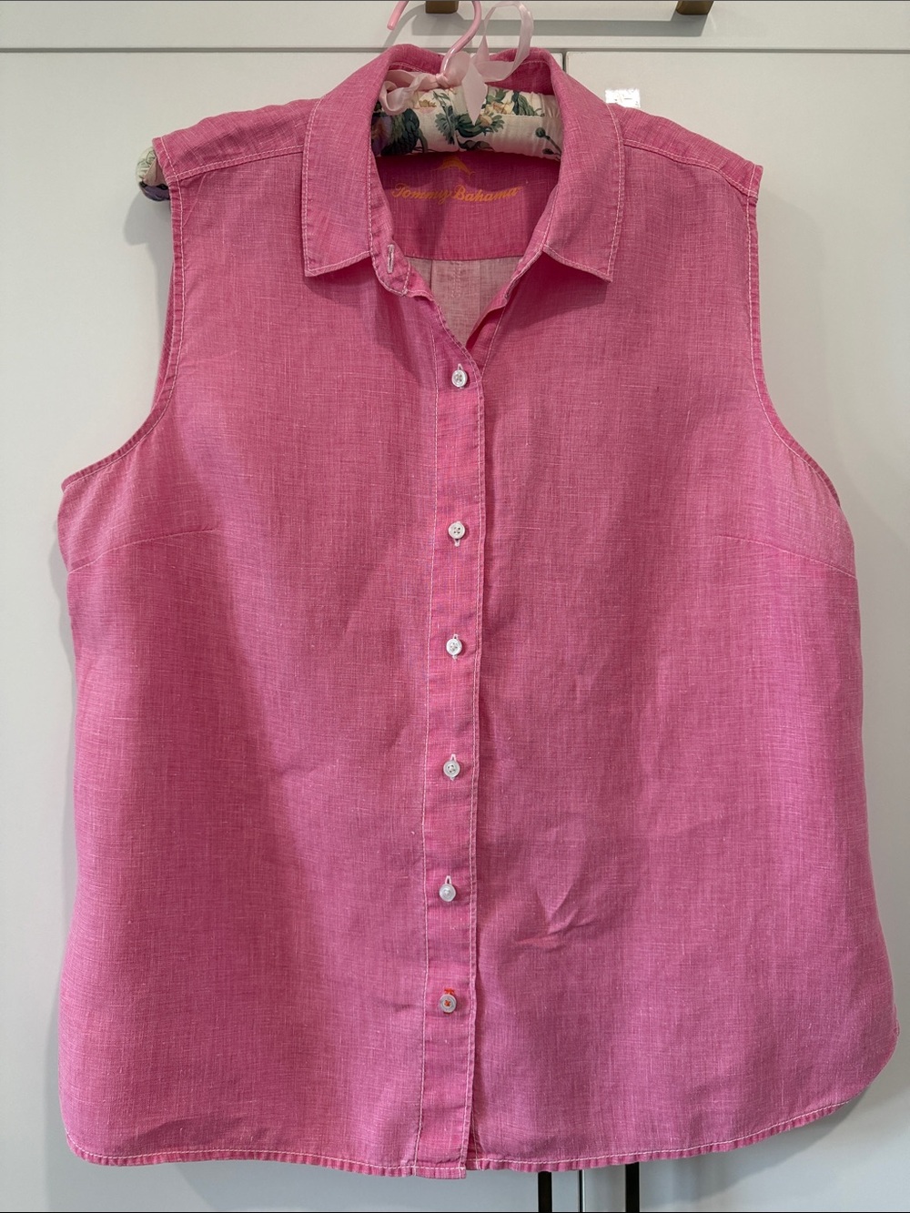 Tommy Bahama Sleeveless Pink Linen Button-Front Shirt